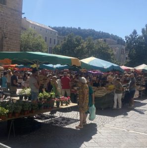 the farmers market in Cahors - very friendly and welcoming
